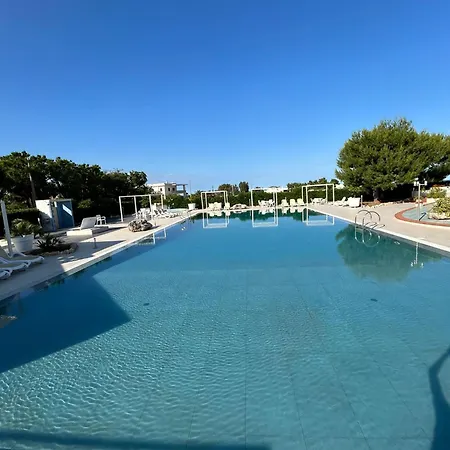 Villa Lamandia-3